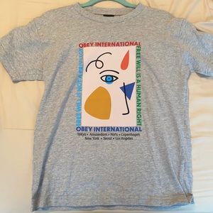 Obey International Graphic Tee size S